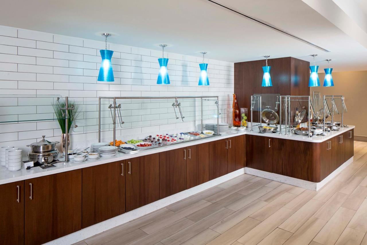 Отель Crowne Plaza Atlanta - Midtown By Ihg Экстерьер фото