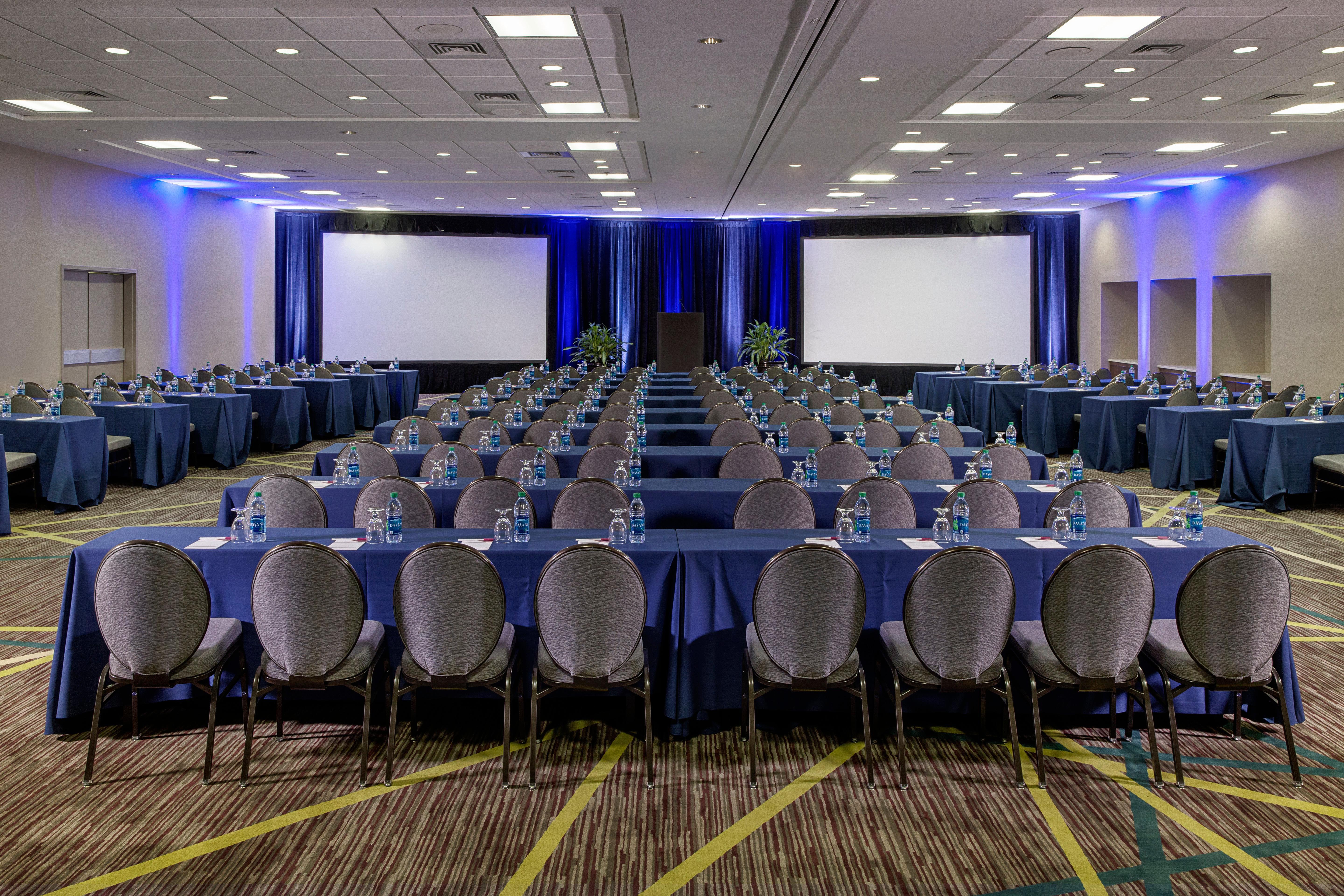 Отель Crowne Plaza Atlanta - Midtown By Ihg Экстерьер фото