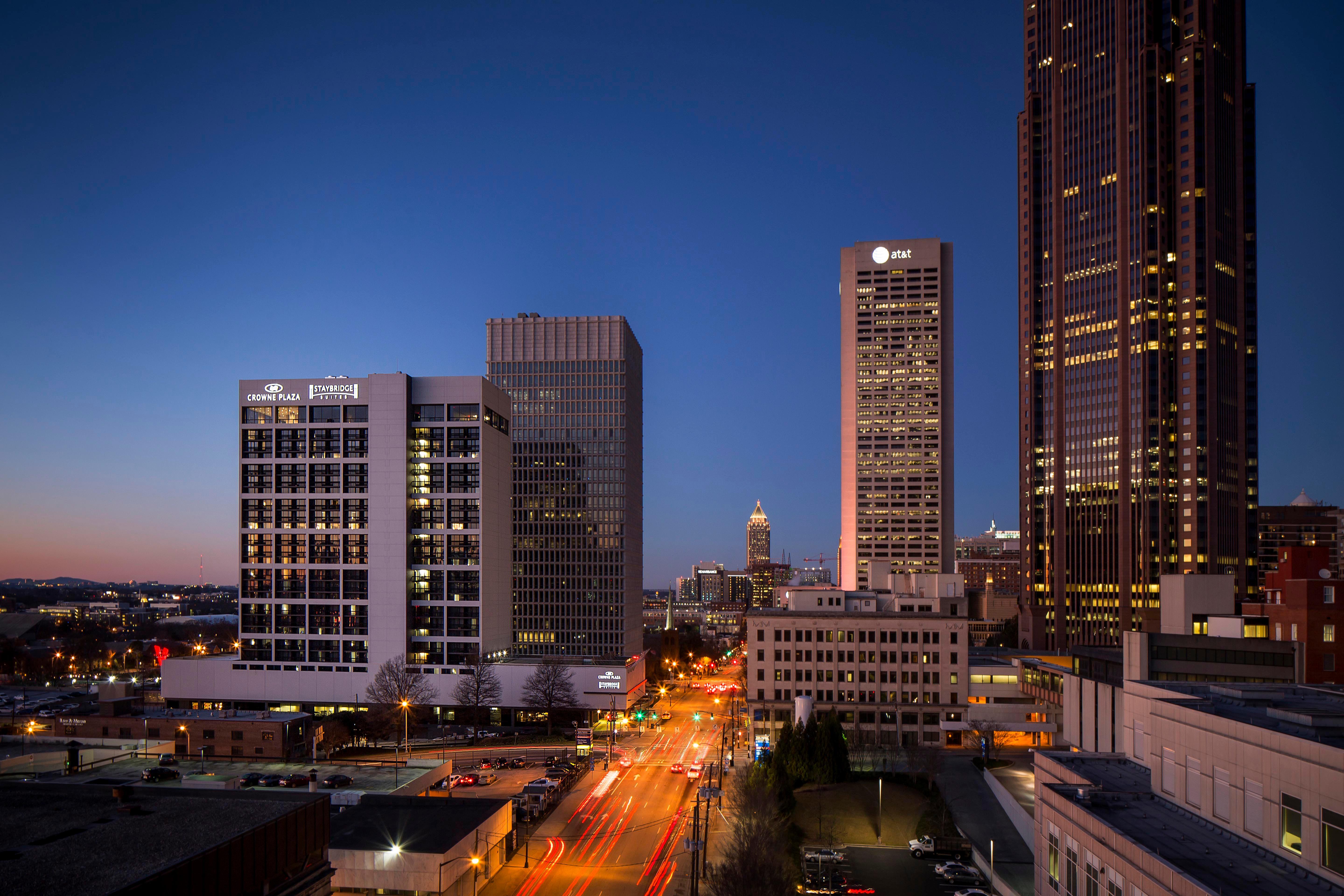 Отель Crowne Plaza Atlanta - Midtown By Ihg Экстерьер фото