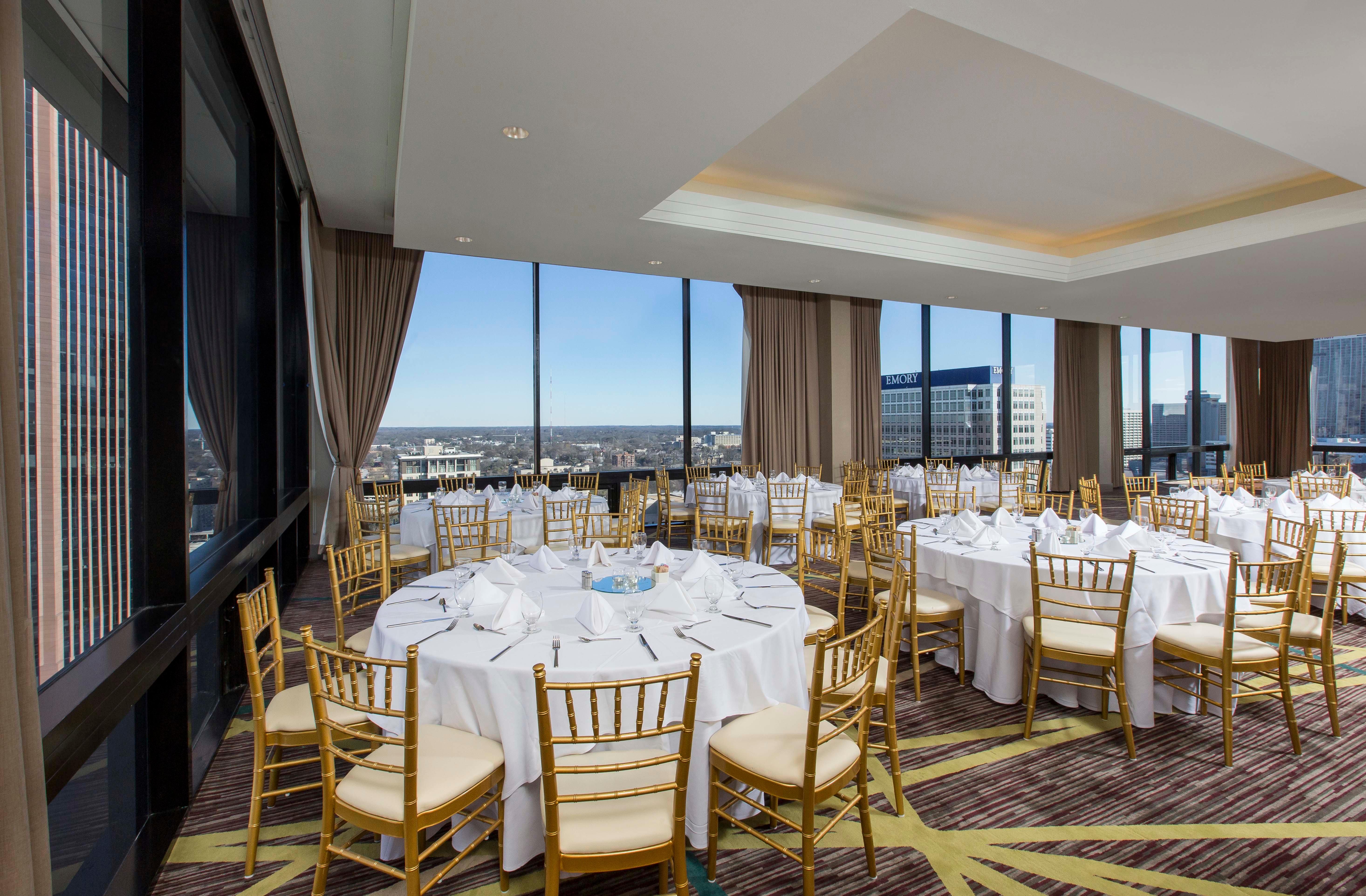 Отель Crowne Plaza Atlanta - Midtown By Ihg Экстерьер фото